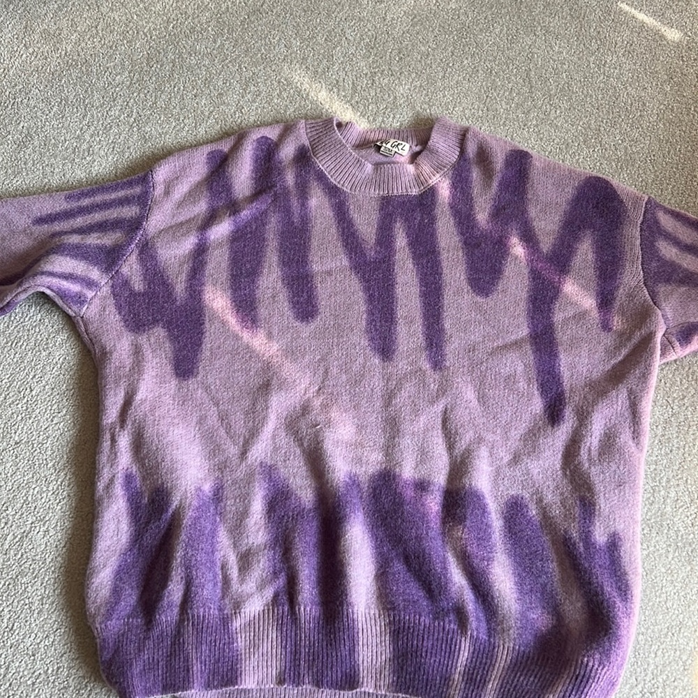 S/M over sized trendy sweater from Verge Girl